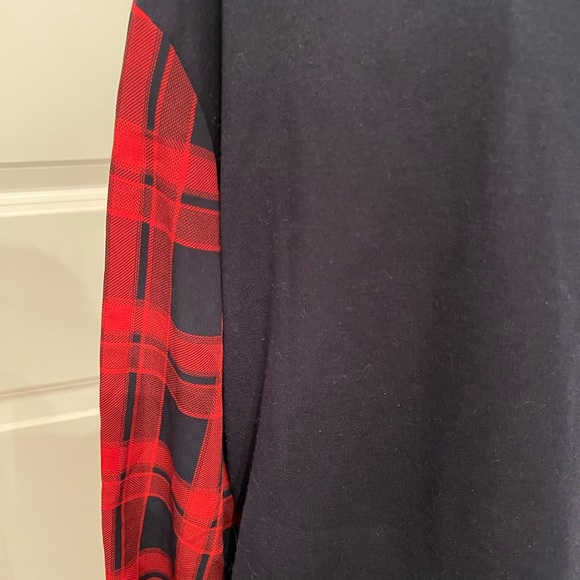 Design Lab sweater - Picture 3 of 5